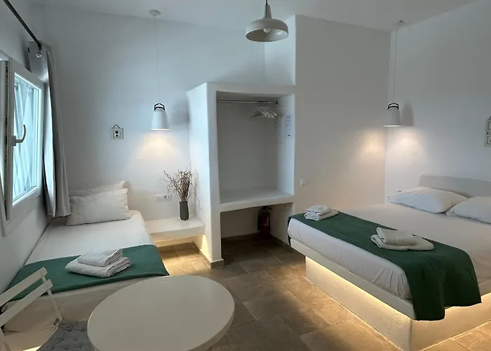 Sunny New Port Mykonos Penzion 3*