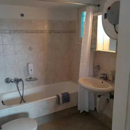 Sunny New Port Mykonos 3*