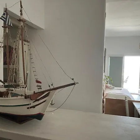 Πανσιόν Sunny New Port Mykonos Τούρλος