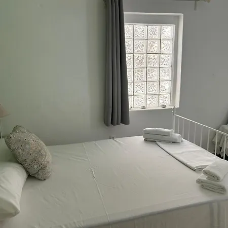 Sunny New Port Mykonos 3* Tourlos