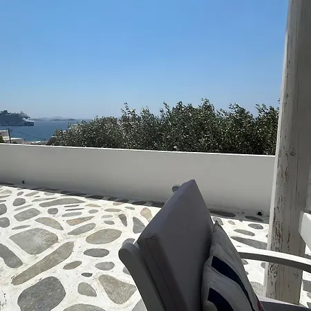 Sunny New Port Mykonos 3*