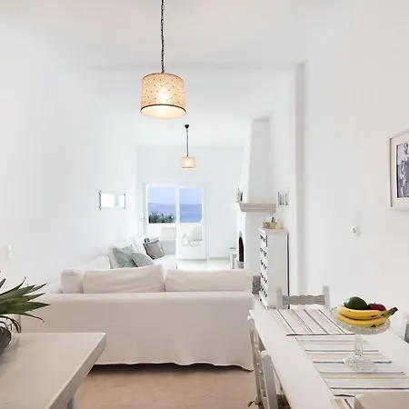 Guest house Sunny New Port Mykonos 3*