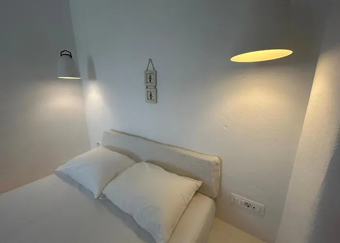 Sunny New Port Mykonos