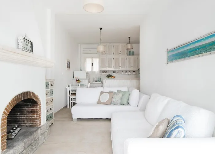 Affittacamere Sunny New Port Mykonos 3*