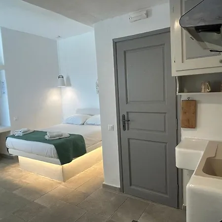 Sunny New Port Mykonos Pensionat