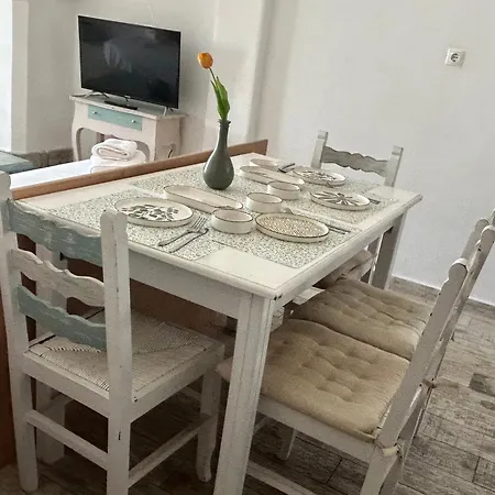 Sunny New Port Mykonos Vendégház Túrlosz