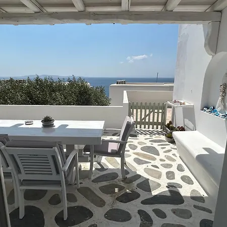 Sunny New Port Mykonos 3* Tourlos