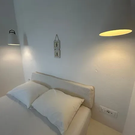 Sunny New Port Mykonos