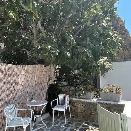 Sunny New Port Mykonos Vendégház 3*