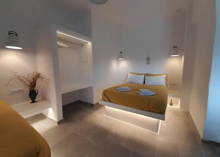 Sunny New Port Mykonos Gæstehus Tourlos