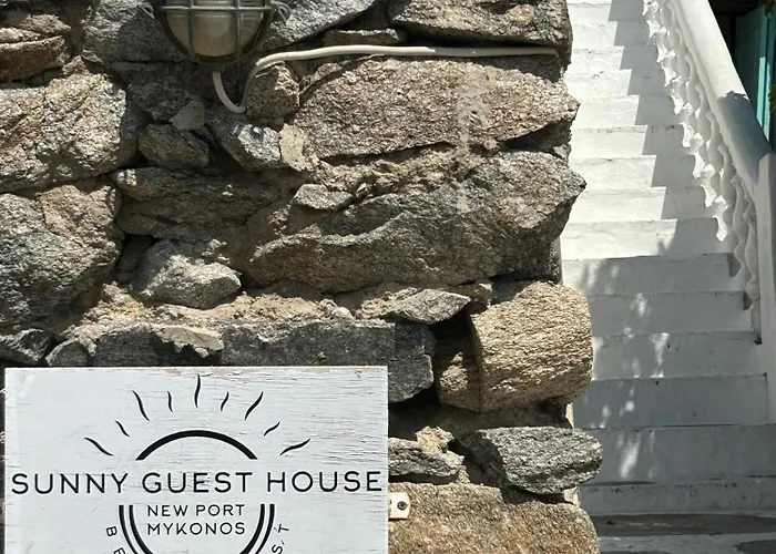 Sunny New Port Mykonos 3*