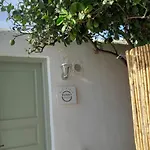 בית הארחה Sunny New Port Mykonos