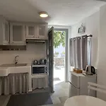 Sunny New Port Mykonos טורלוס
