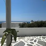 בית הארחה Sunny New Port Mykonos 3*